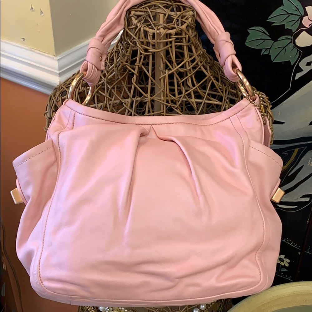 Coach pink leather pleated shoulder bag rose gold